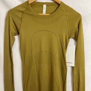Lululemon long sleeve